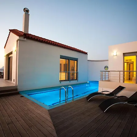 Levantes In Mithimna Mit Pool Holiday home